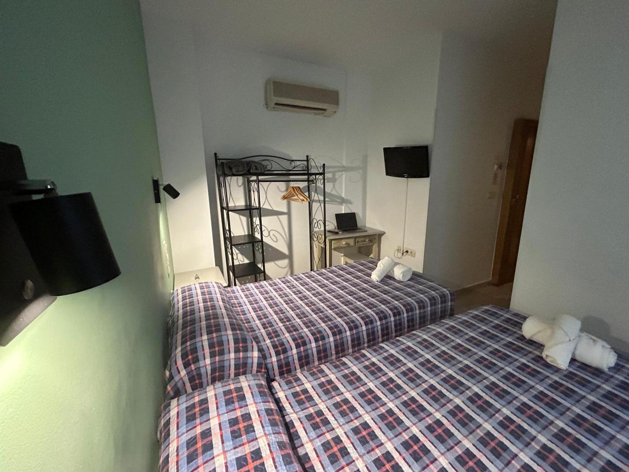 Hostal El Olivo Granada Eksteriør billede