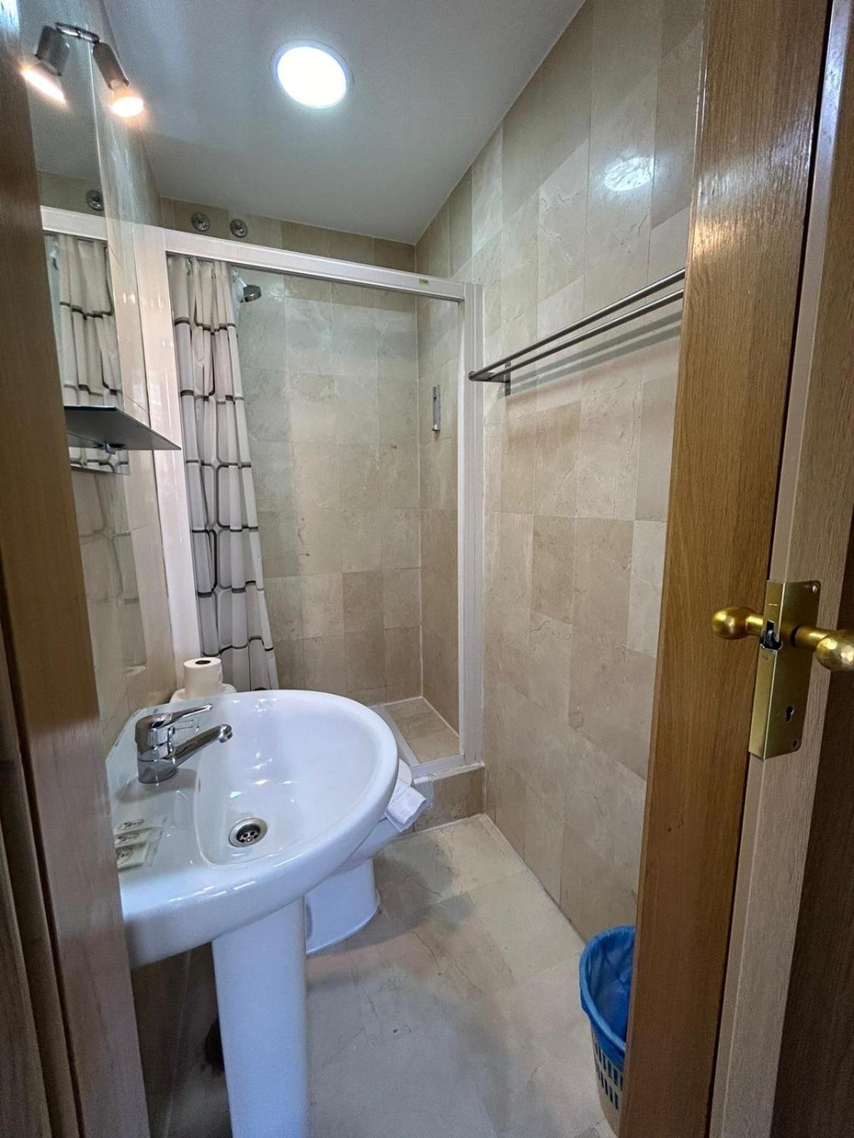Hostal El Olivo Granada Eksteriør billede